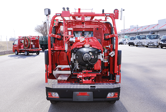 軽消防車 バック