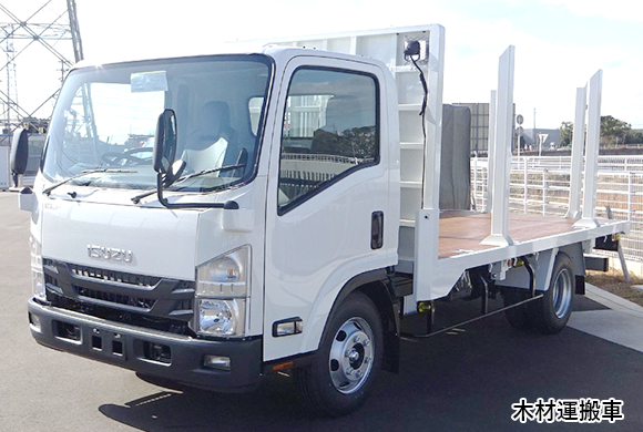 木材運搬車